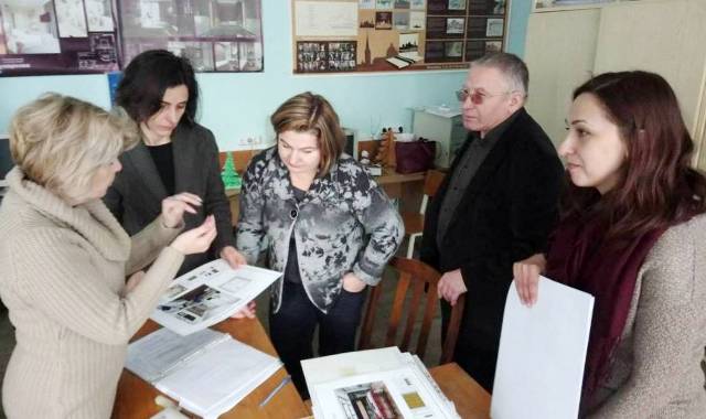 Обговорення дизайн-проектів студентів кафедри дизайну Луцького НТУ